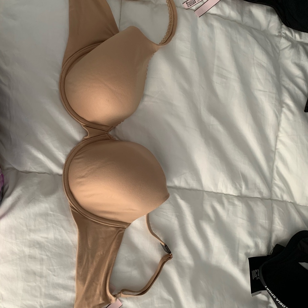 New Victoria’s Secret Bra